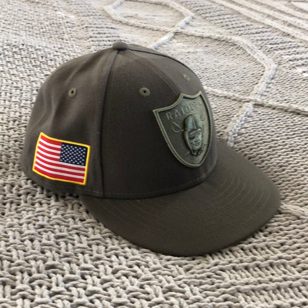 Raiders hat